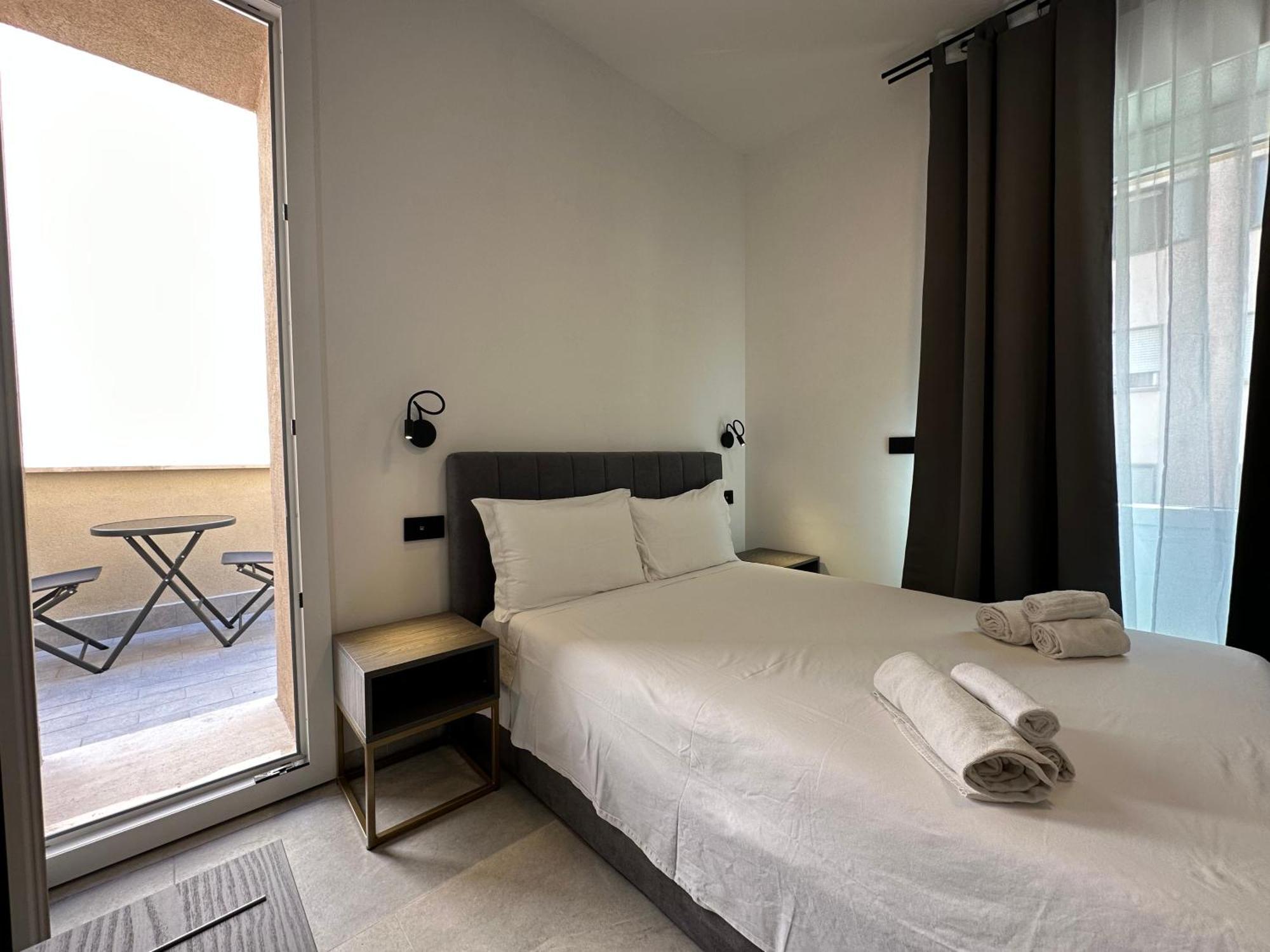 אלגהרו Dolmen Guest House מראה חיצוני תמונה